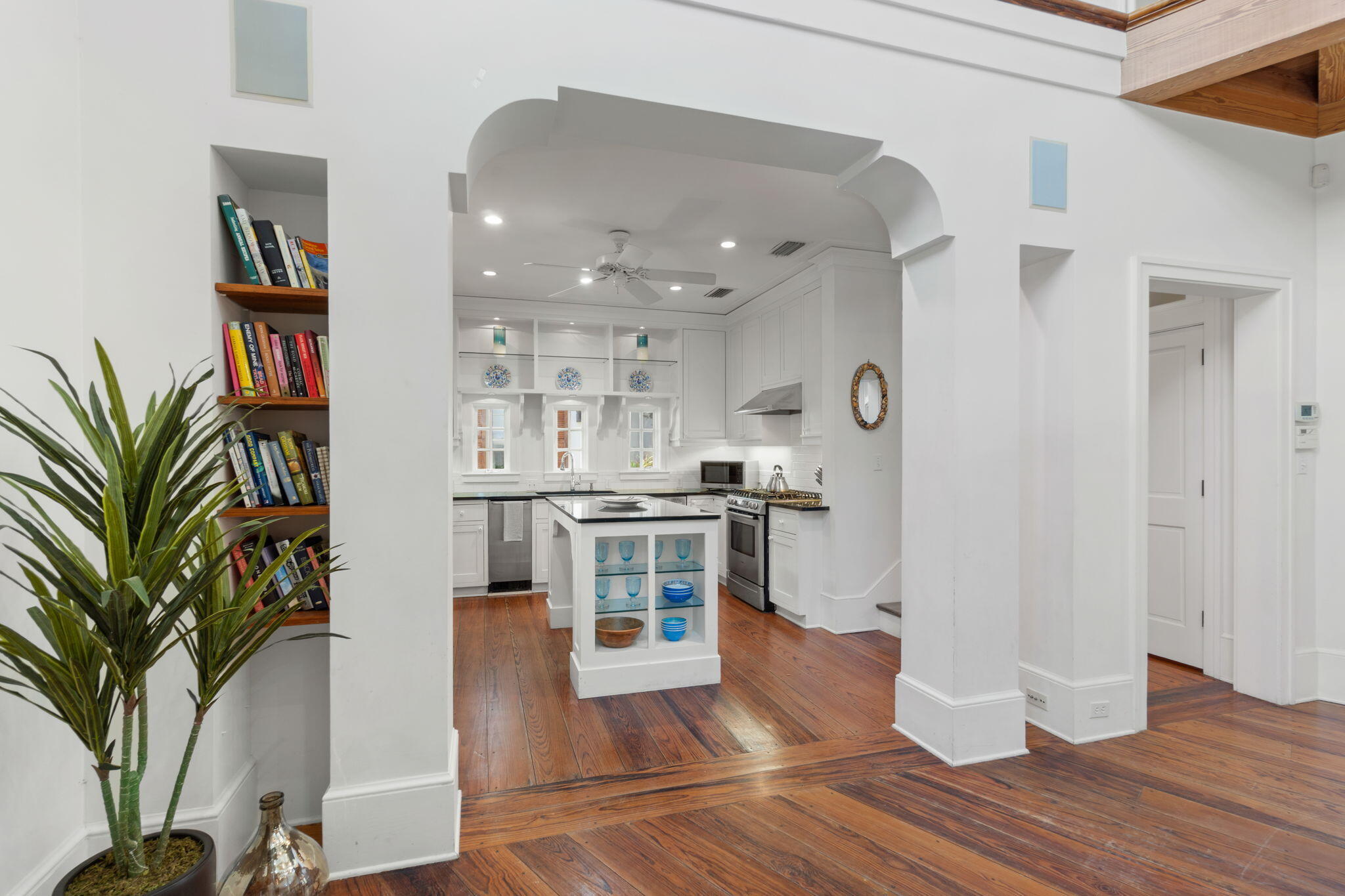 16 S Green Turtle Lane