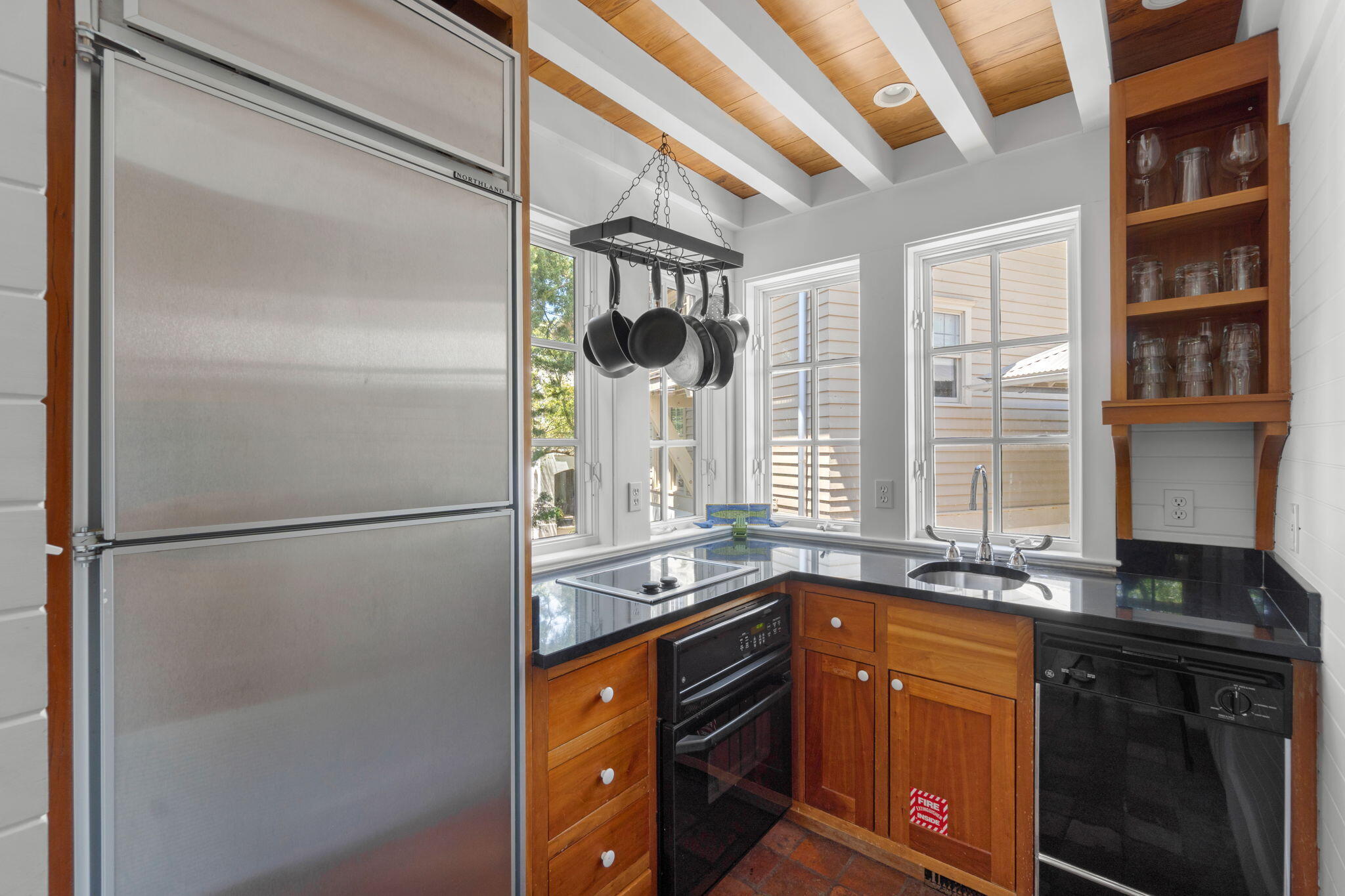 16 S Green Turtle Lane