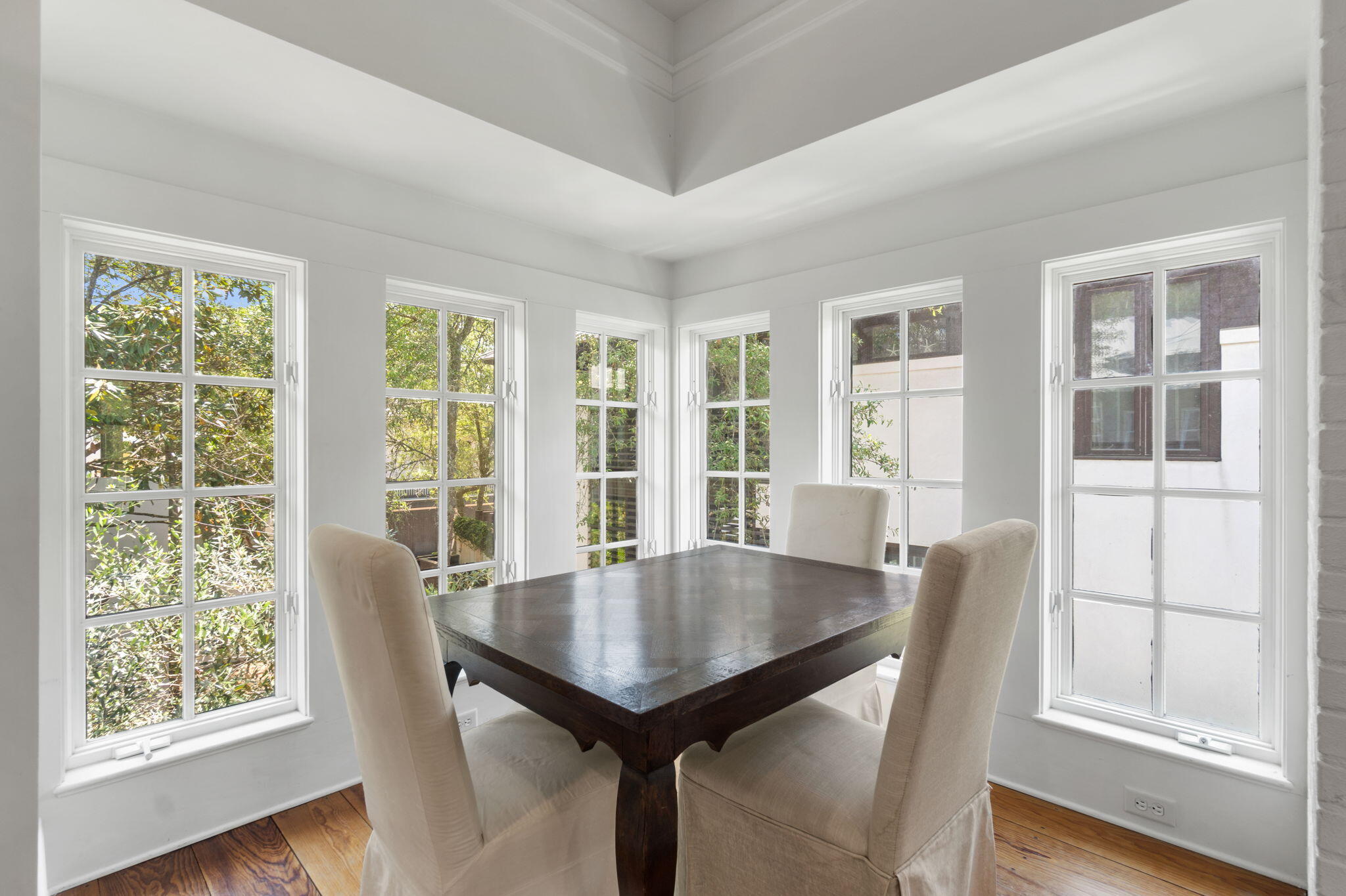 16 S Green Turtle Lane