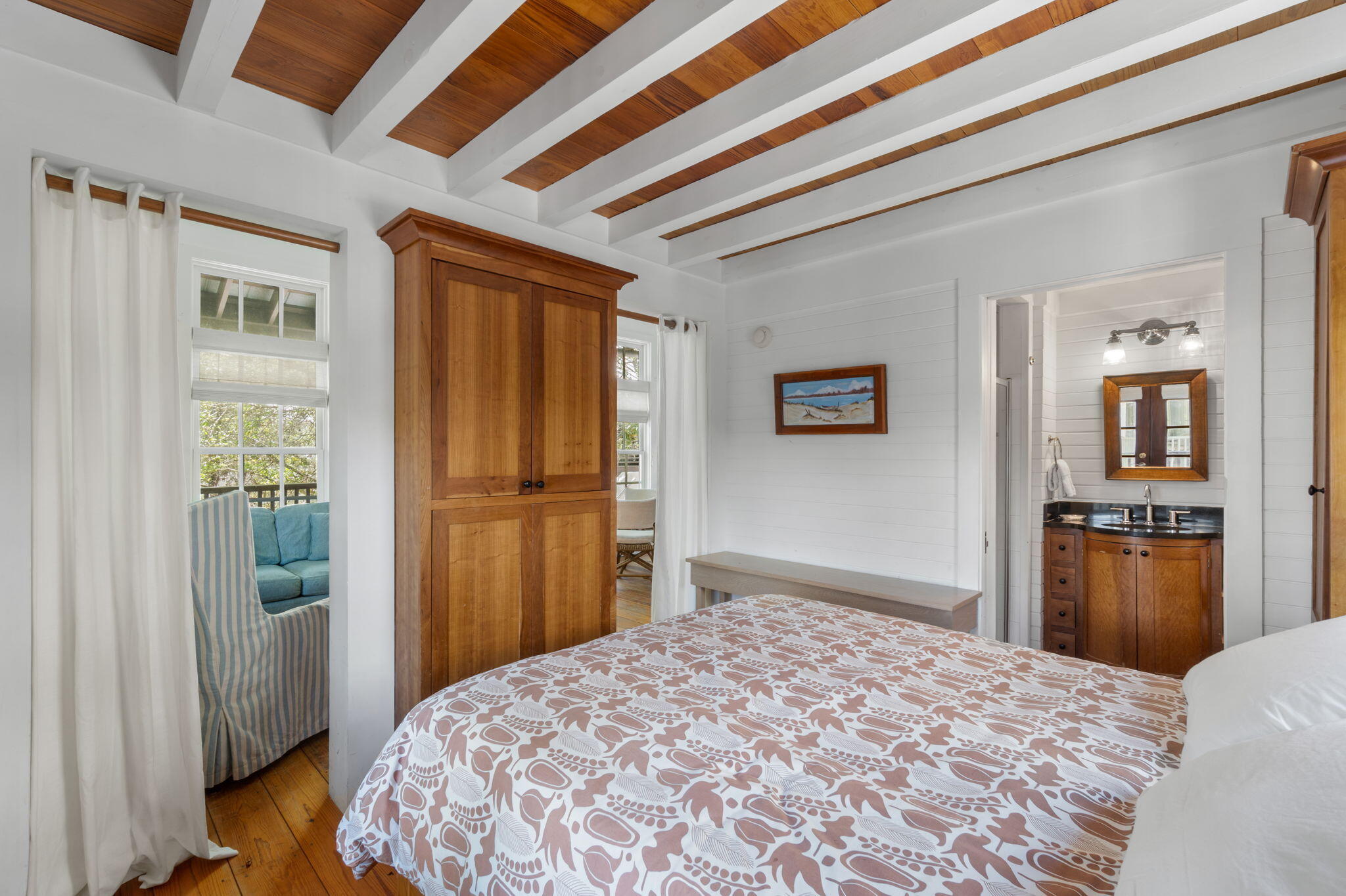 16 S Green Turtle Lane