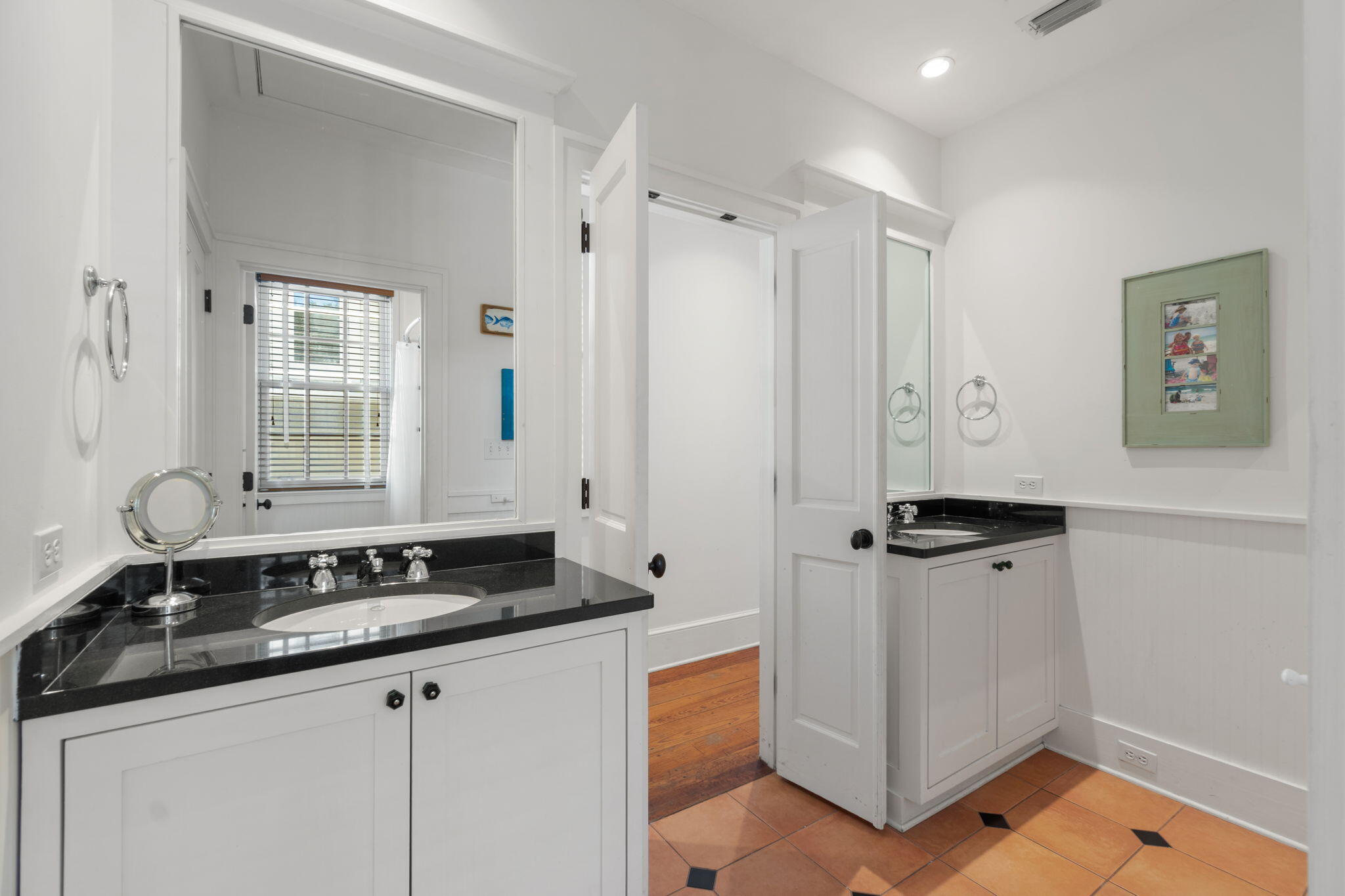 16 S Green Turtle Lane