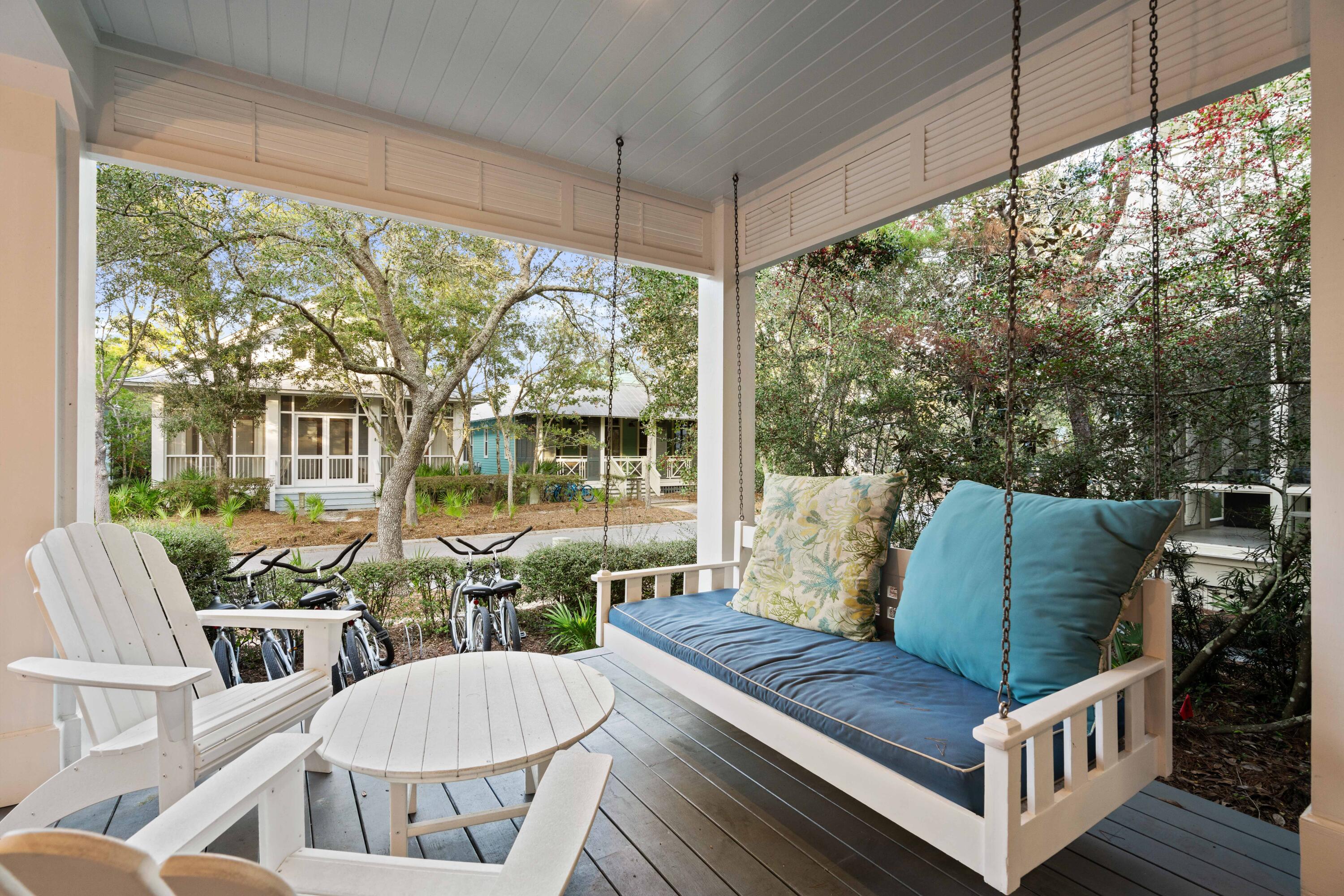 136 Silver Laurel Way