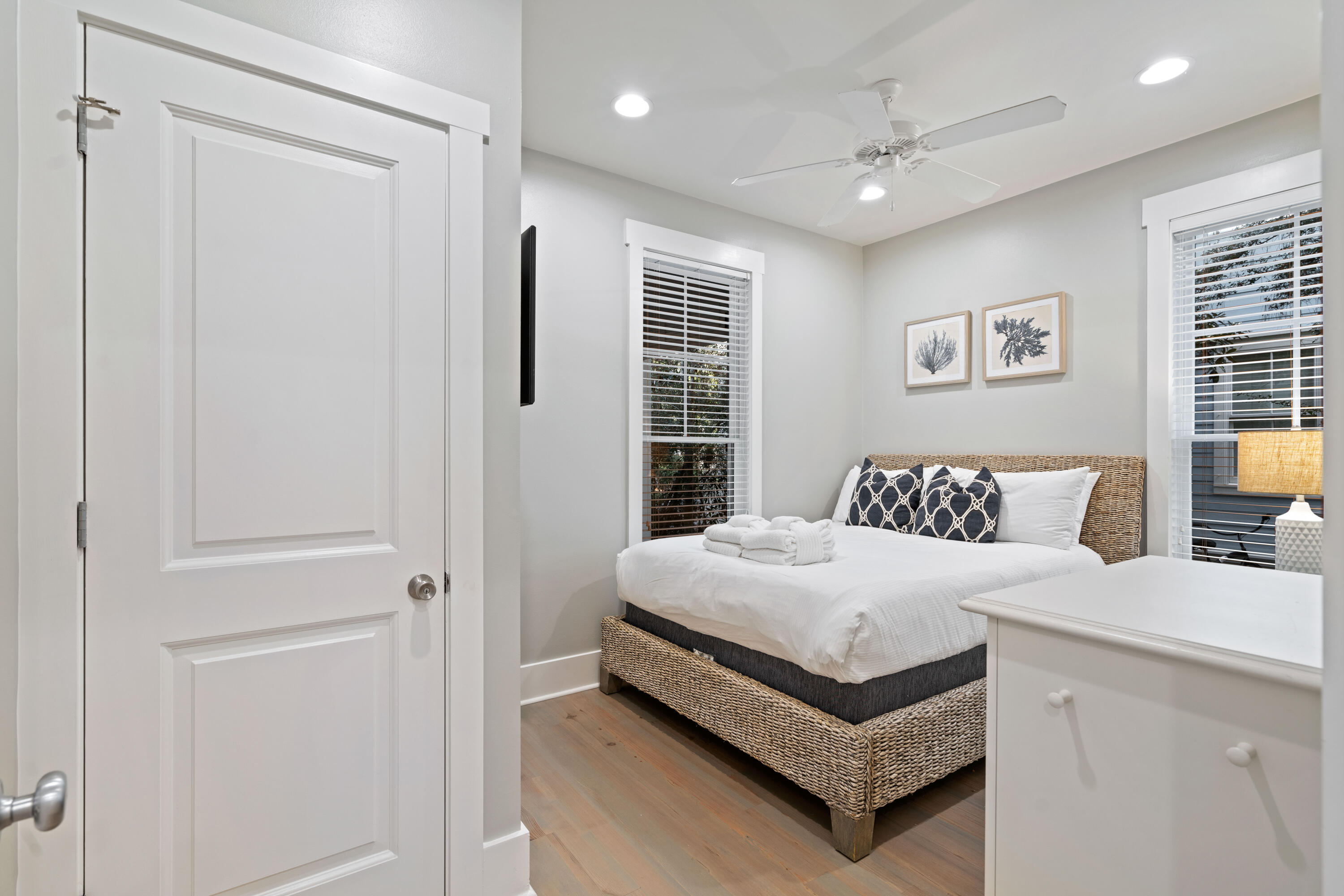 136 Silver Laurel Way