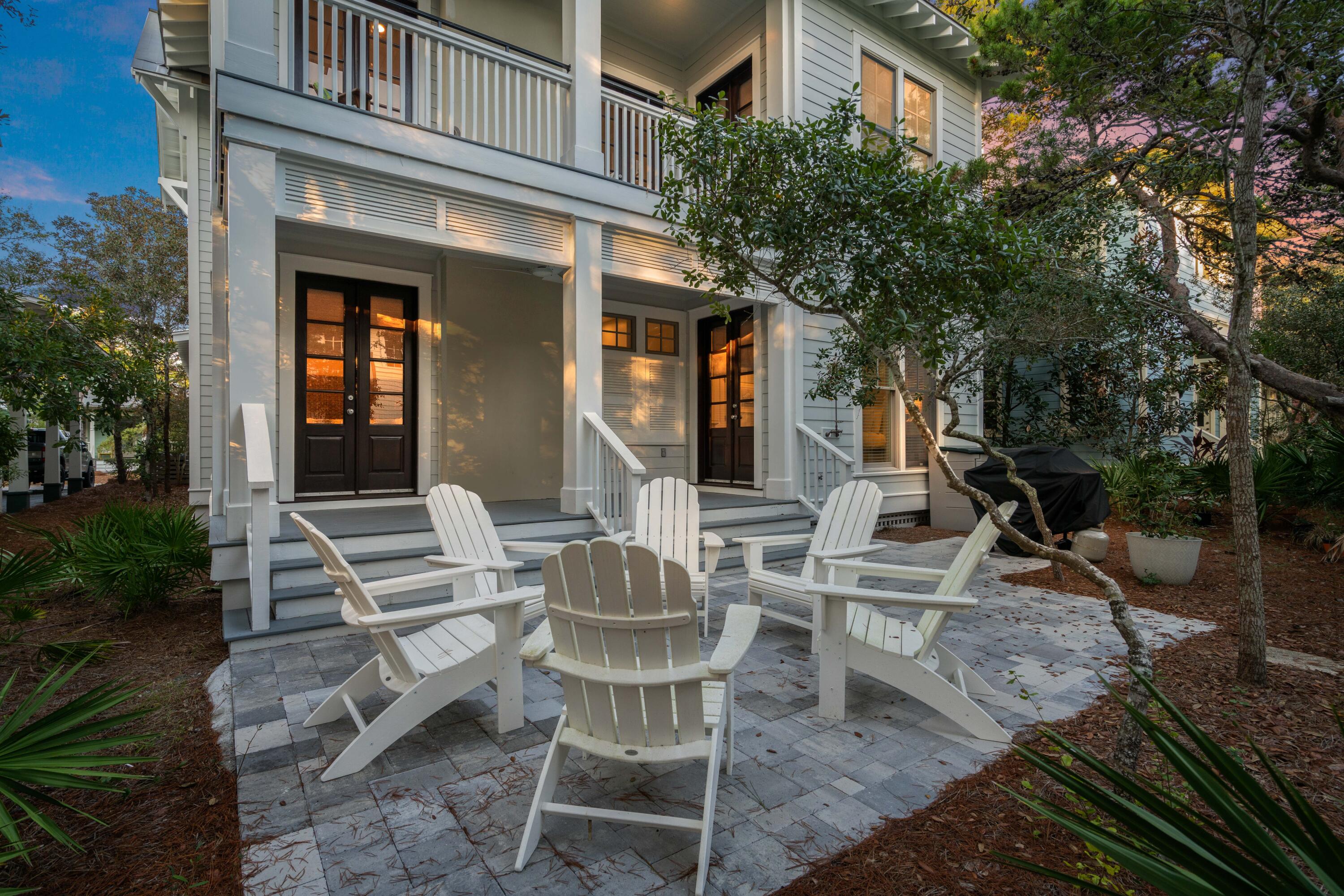 136 Silver Laurel Way