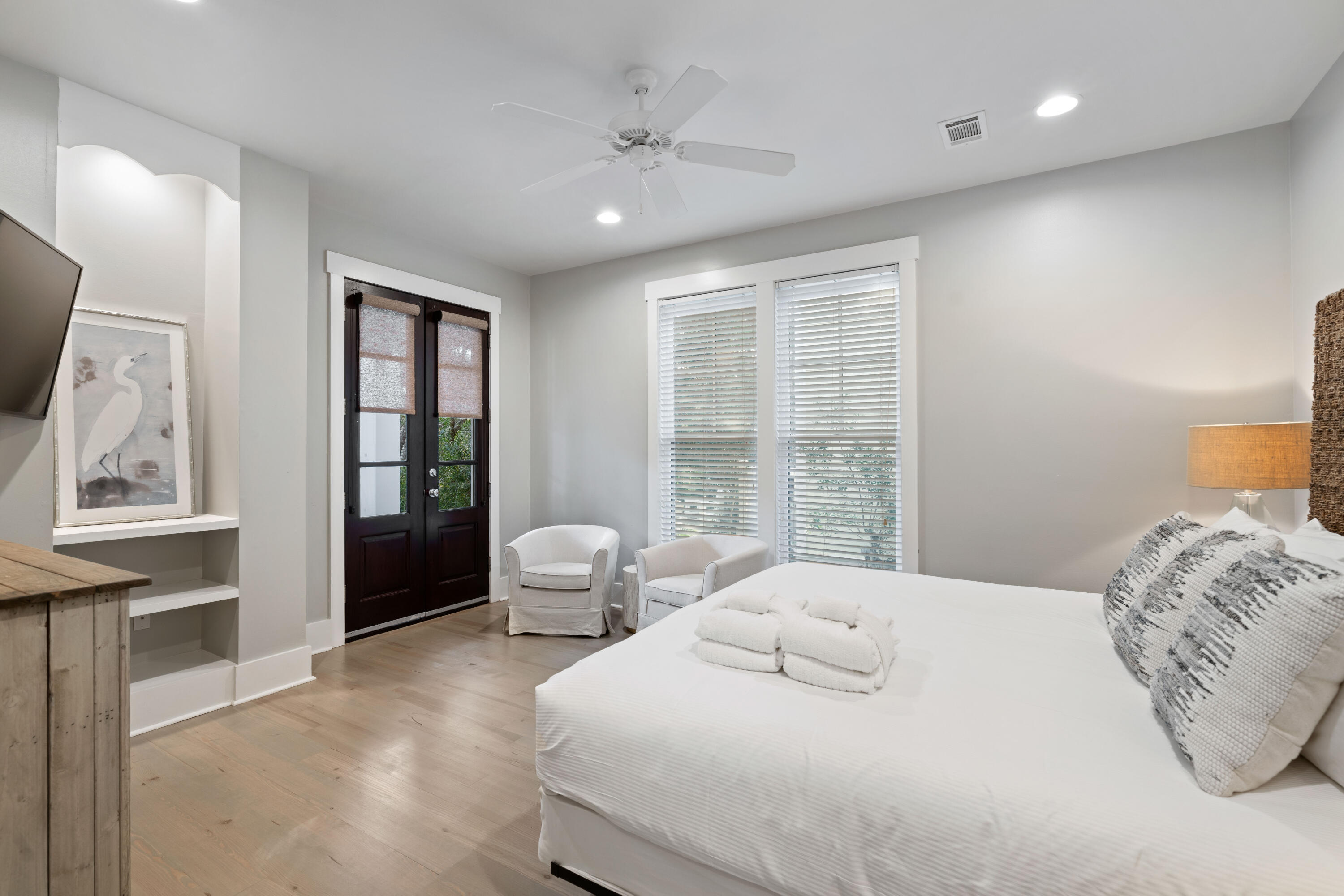 136 Silver Laurel Way