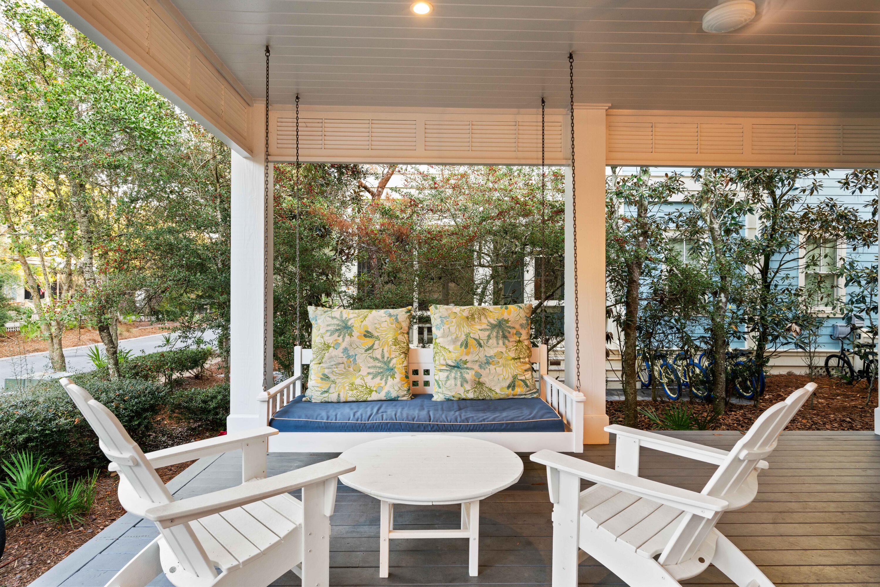 136 Silver Laurel Way