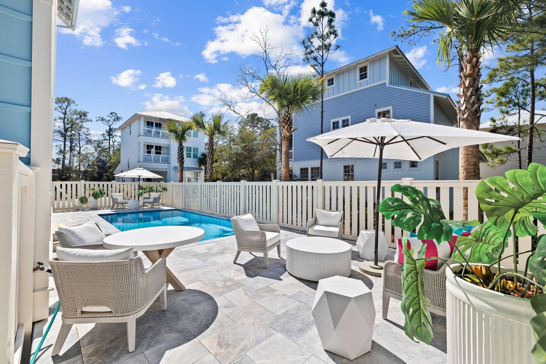 386 Redbud Lane