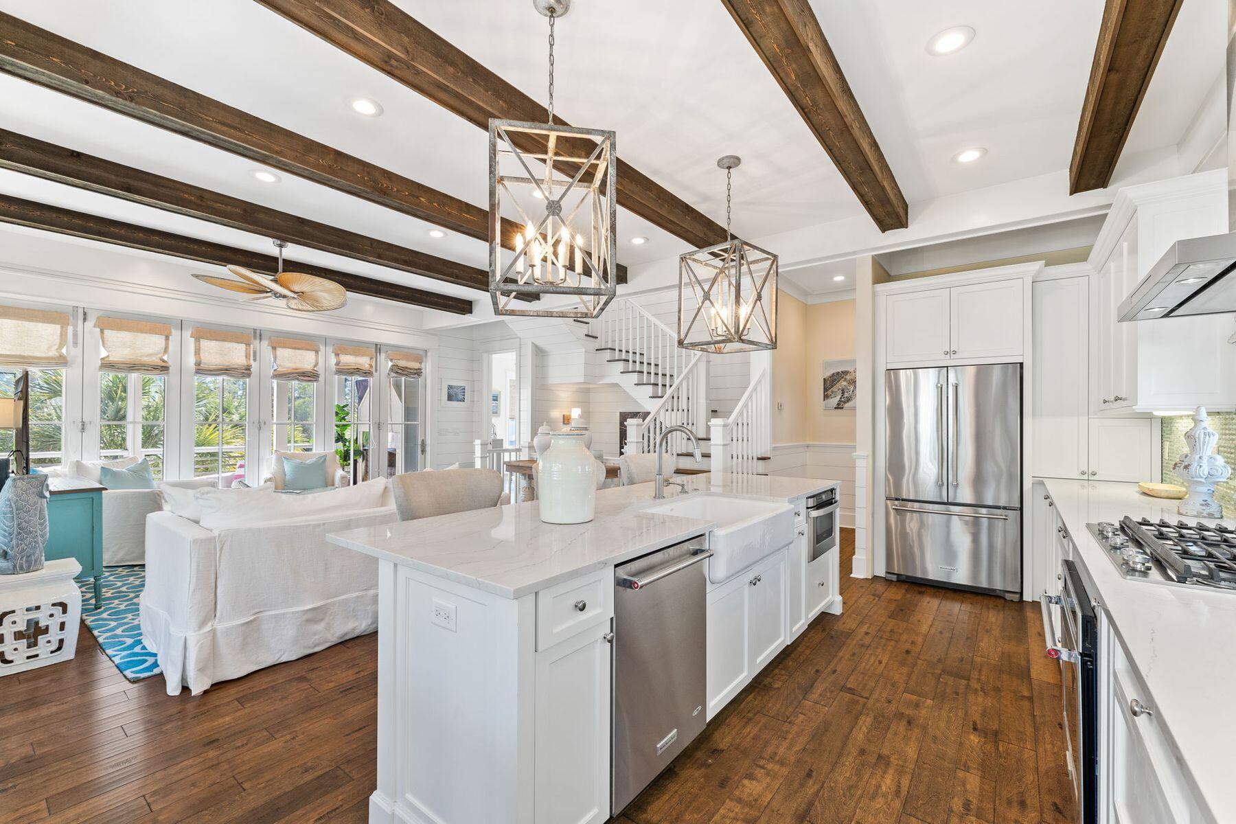 386 Redbud Lane