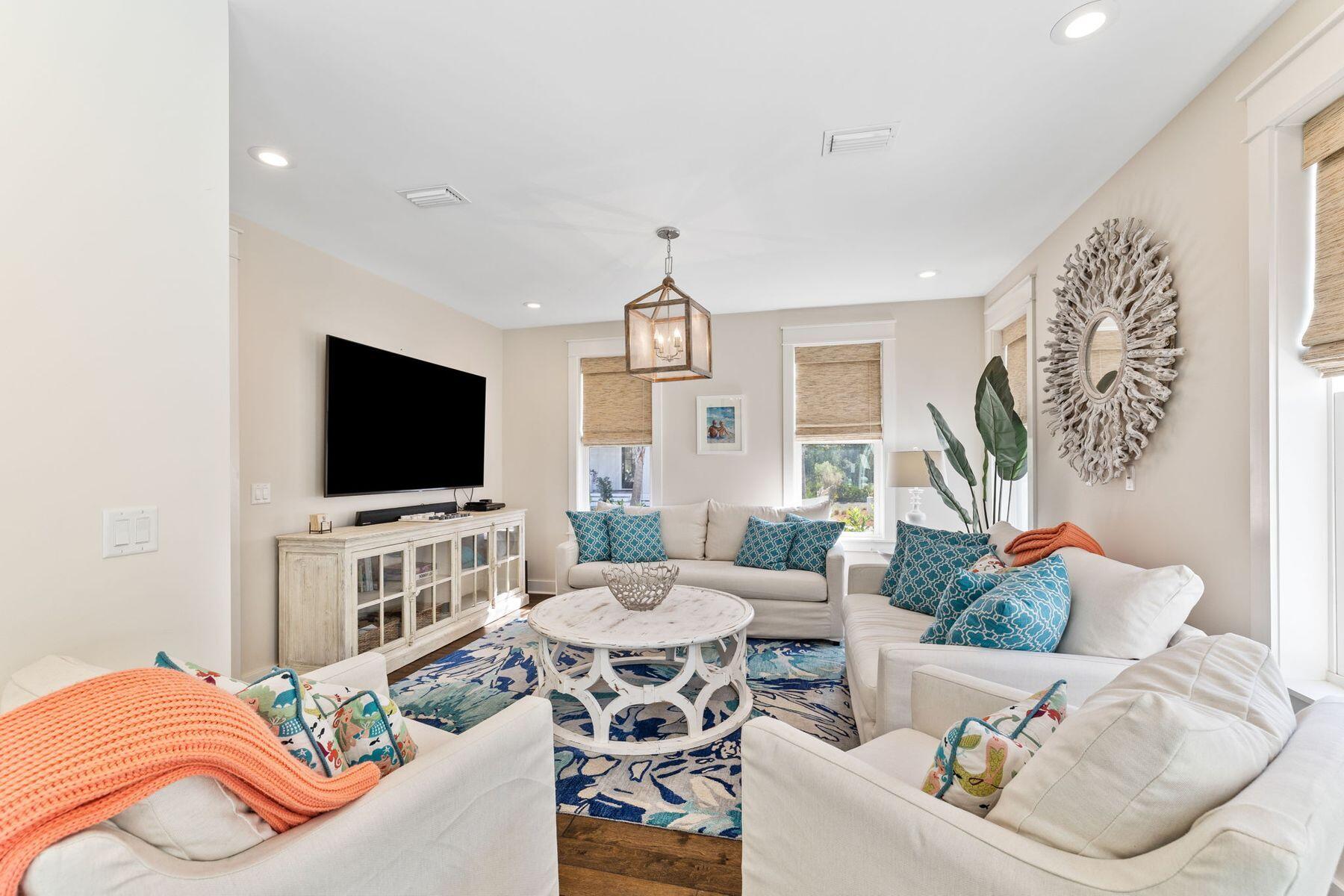 386 Redbud Lane