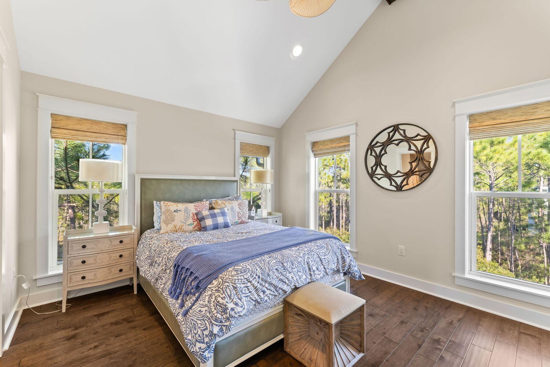 386 Redbud Lane