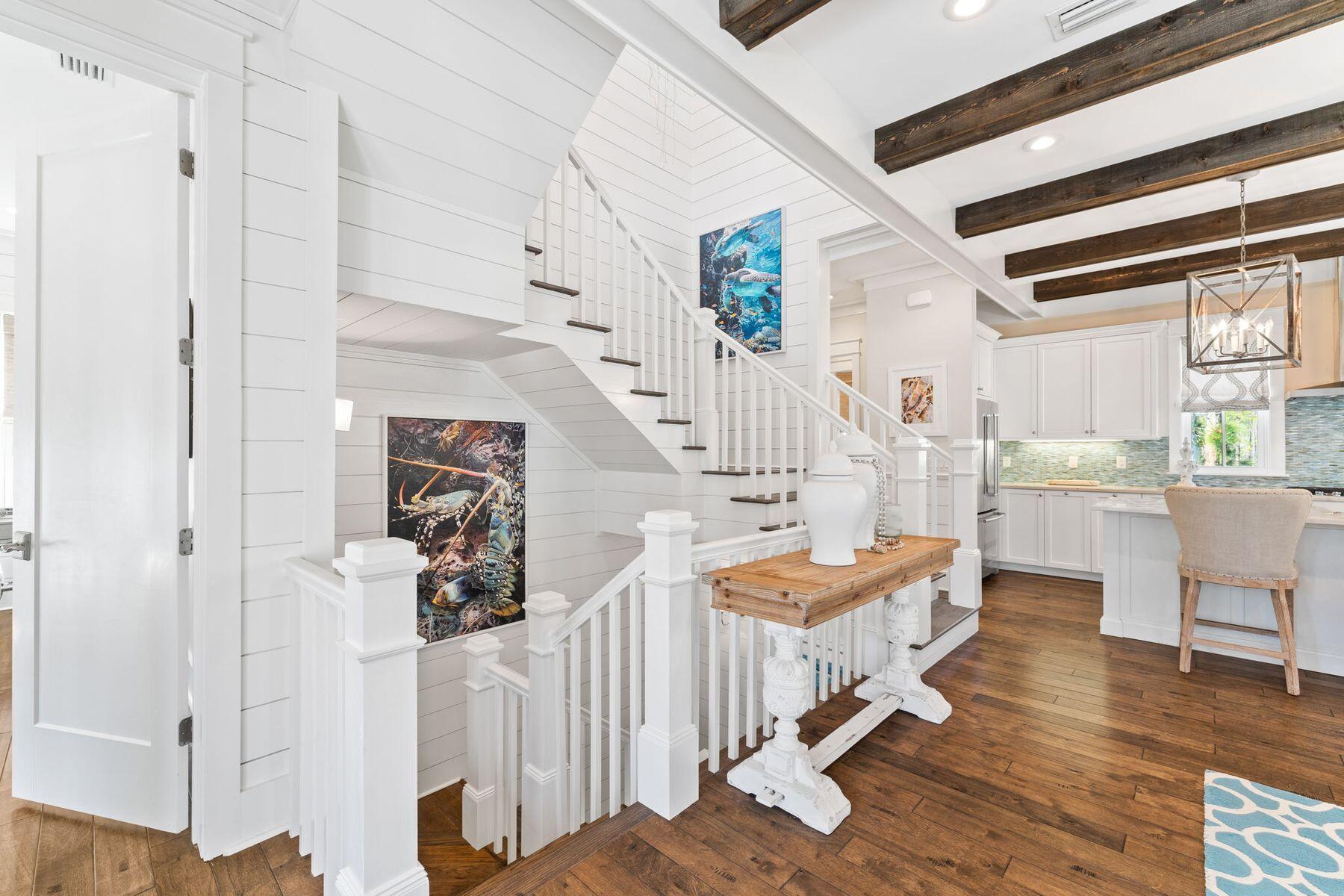 386 Redbud Lane