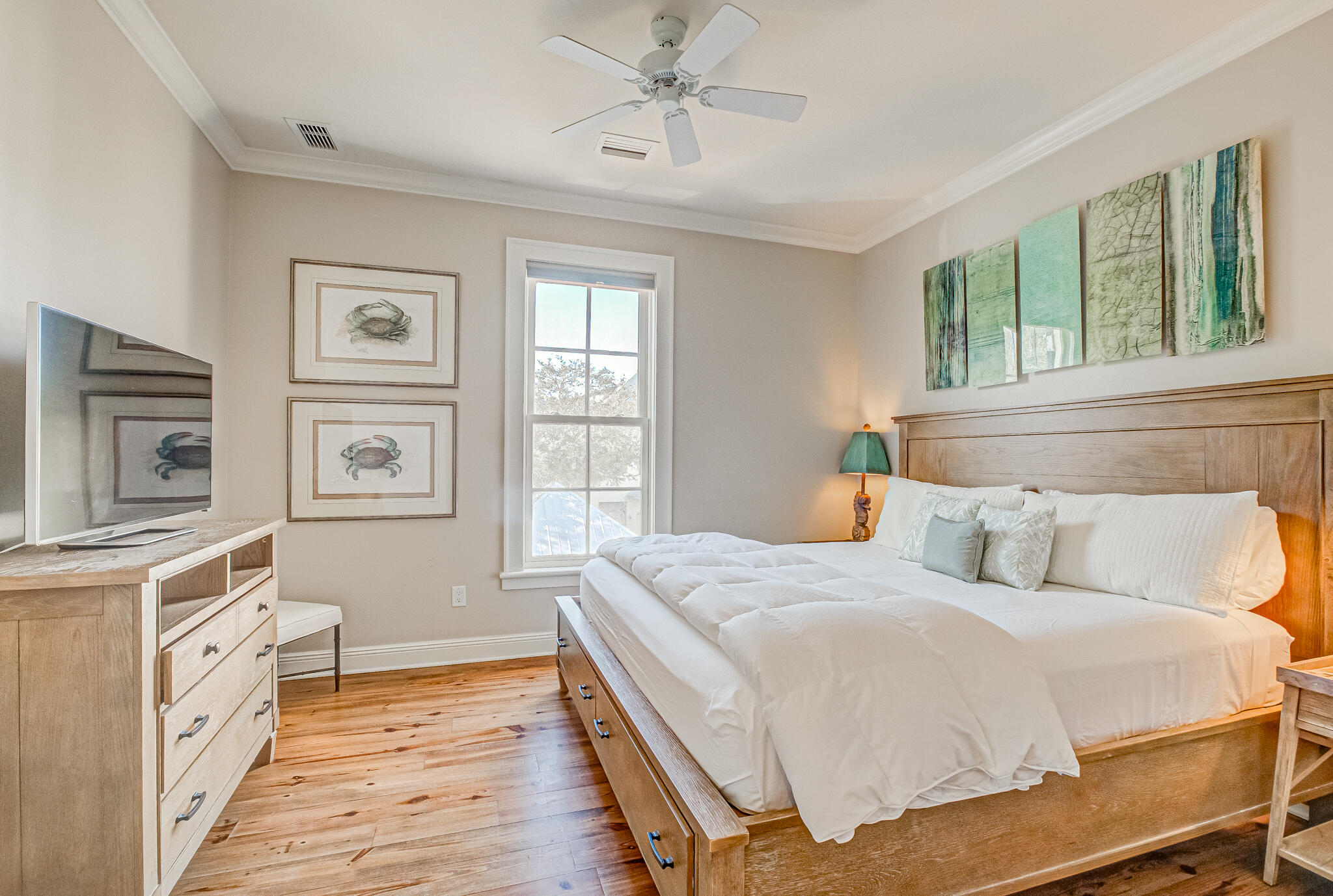 104 N Barrett Square, # 2D
