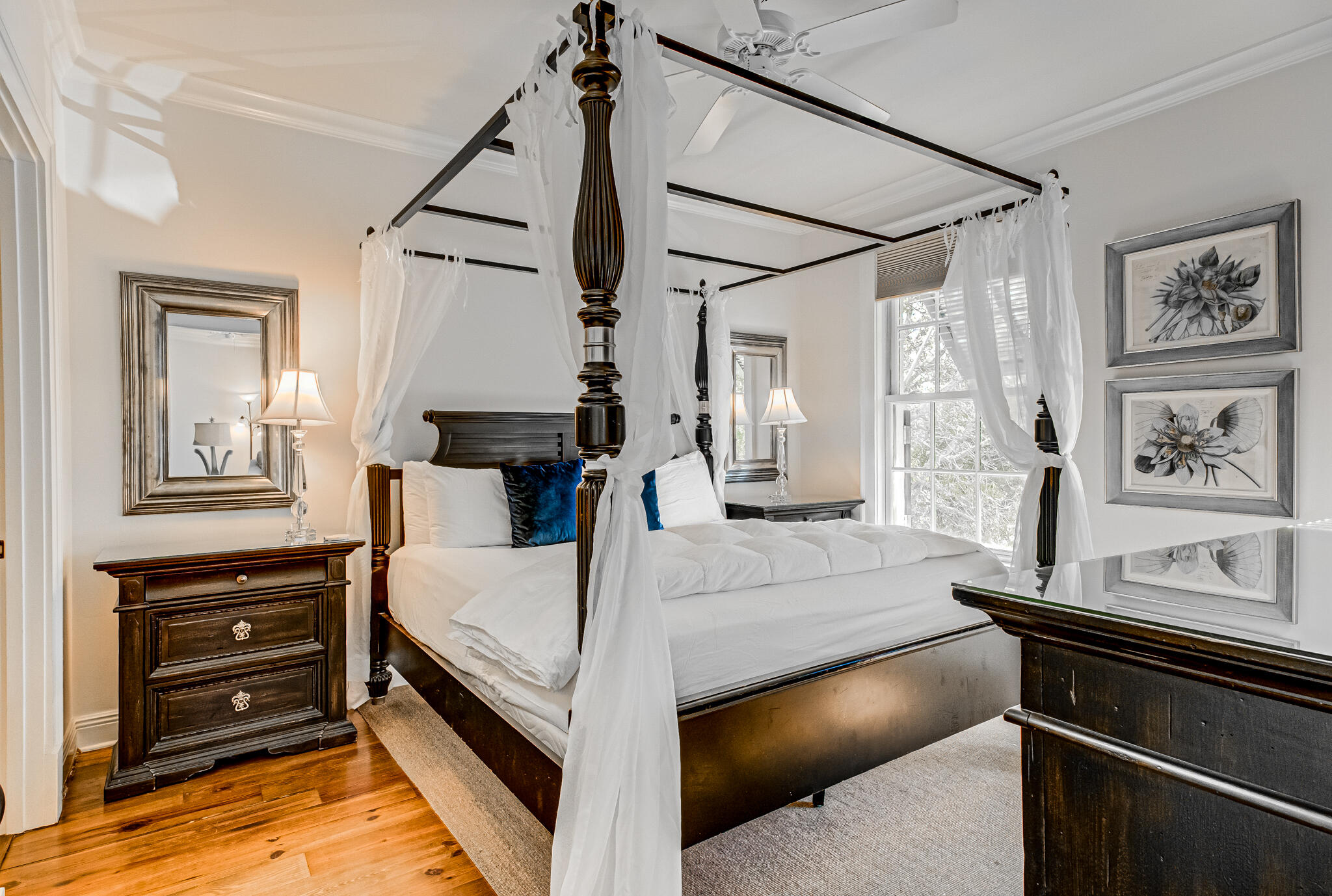 104 N Barrett Square, # 2D