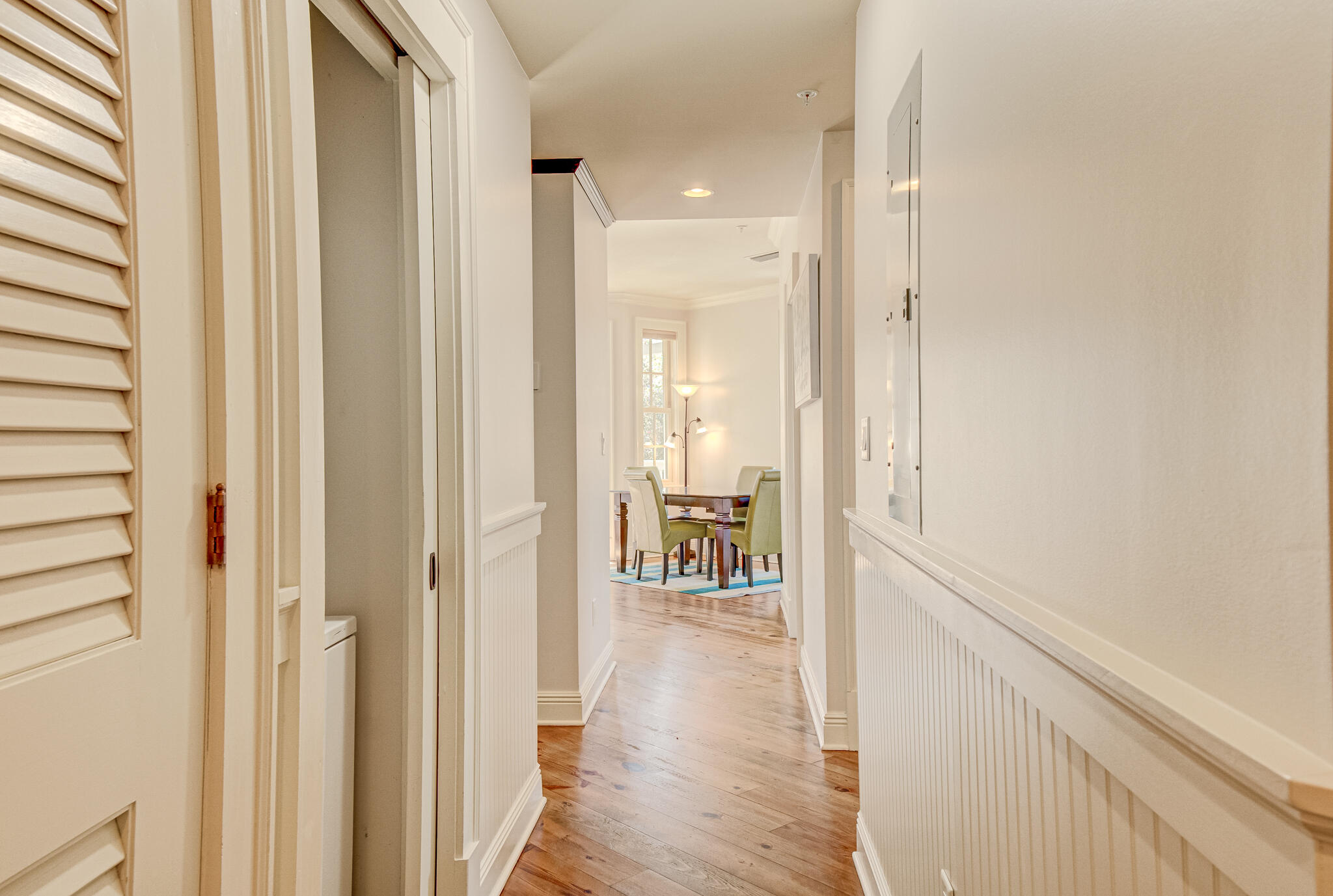 104 N Barrett Square, # 2D
