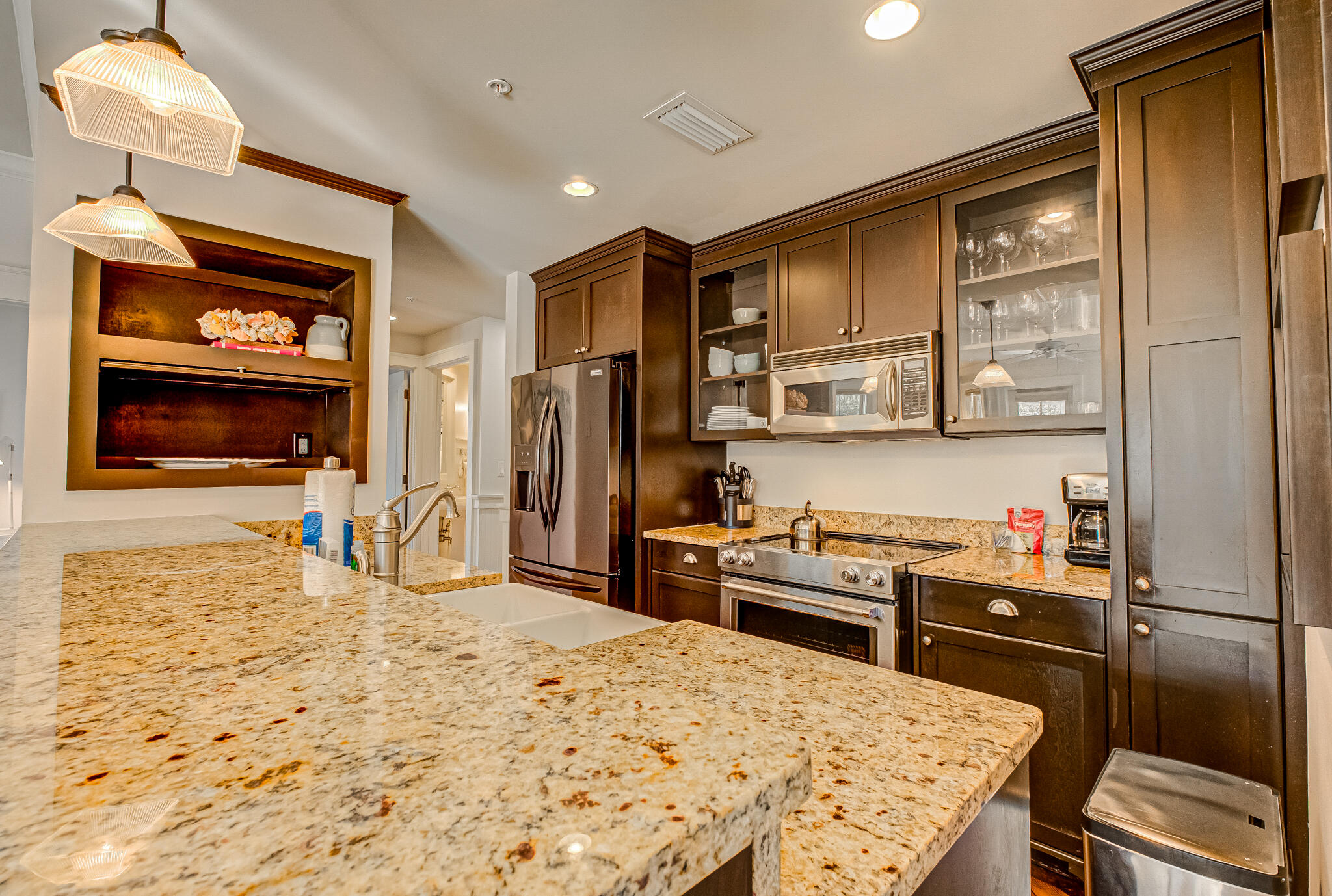 104 N Barrett Square, # 2D