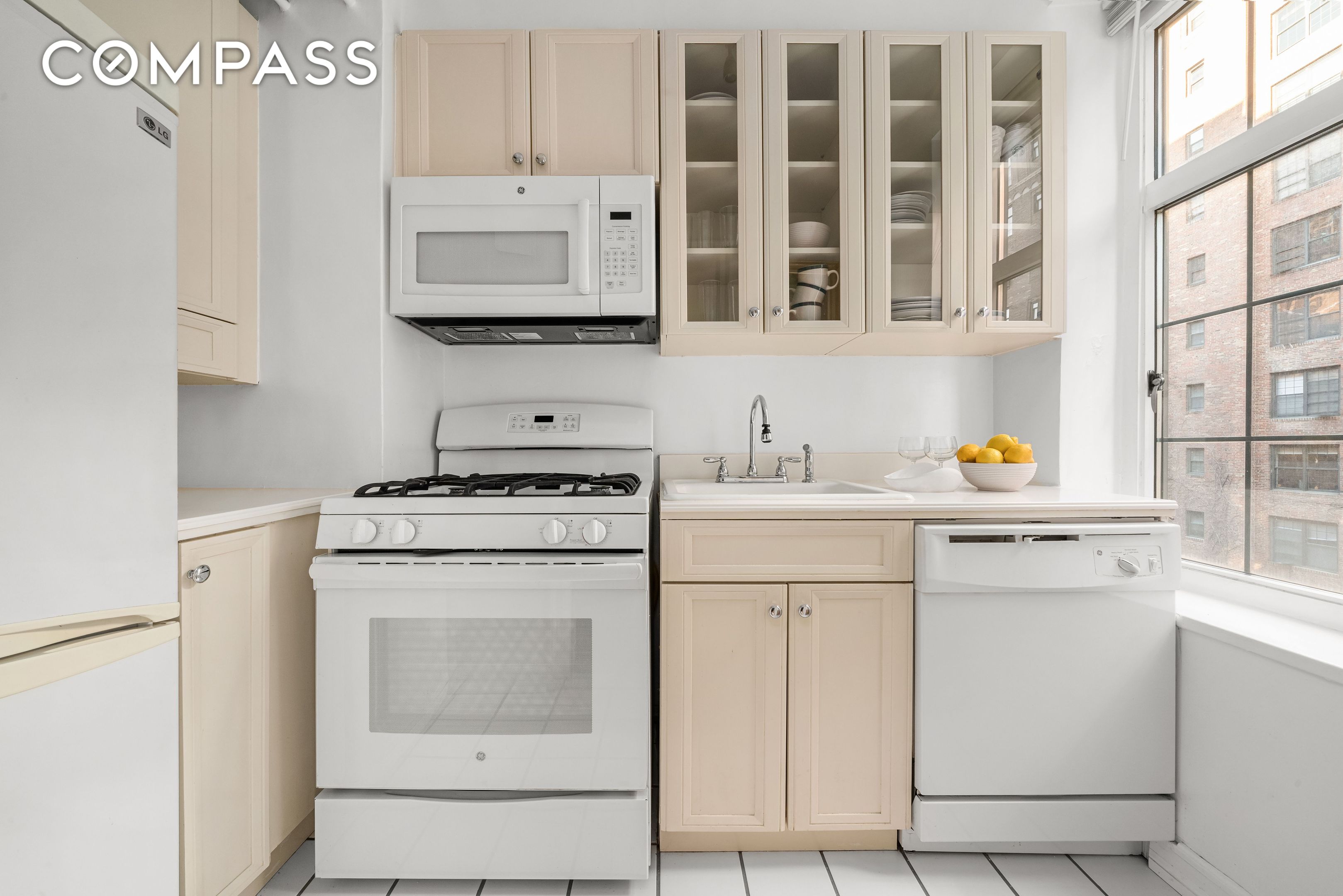 405 W 23rd Street 9I