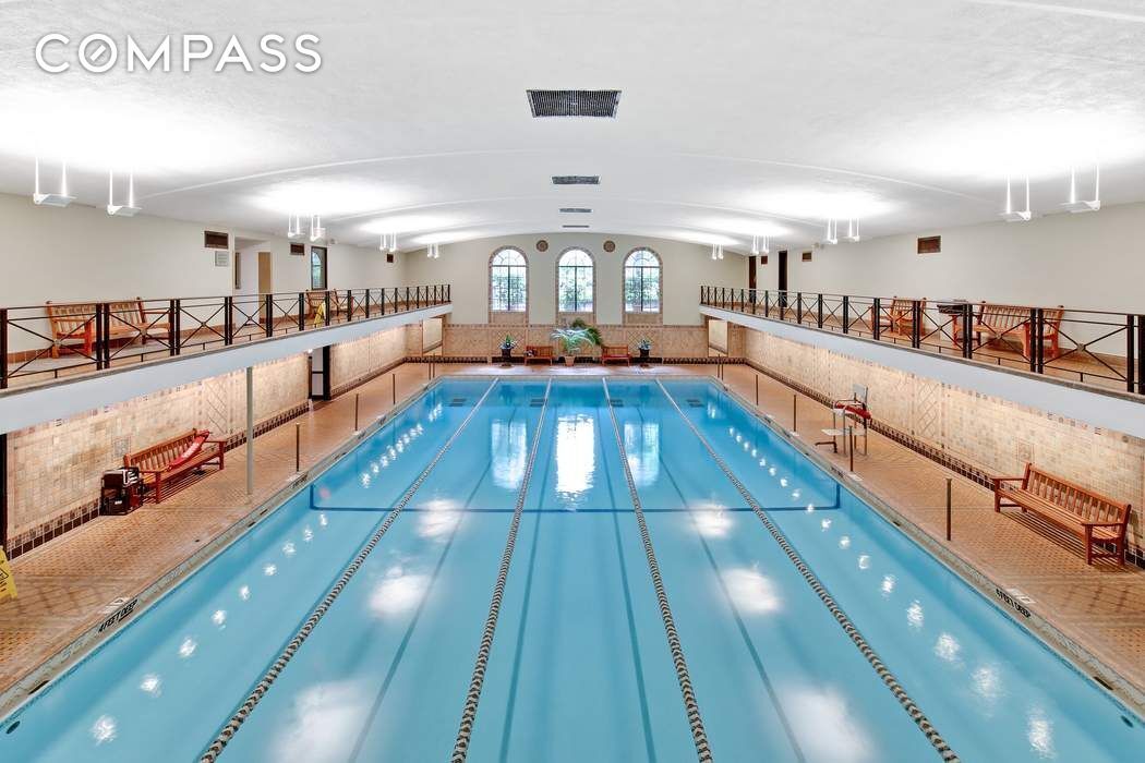 405 W 23rd Street 9I