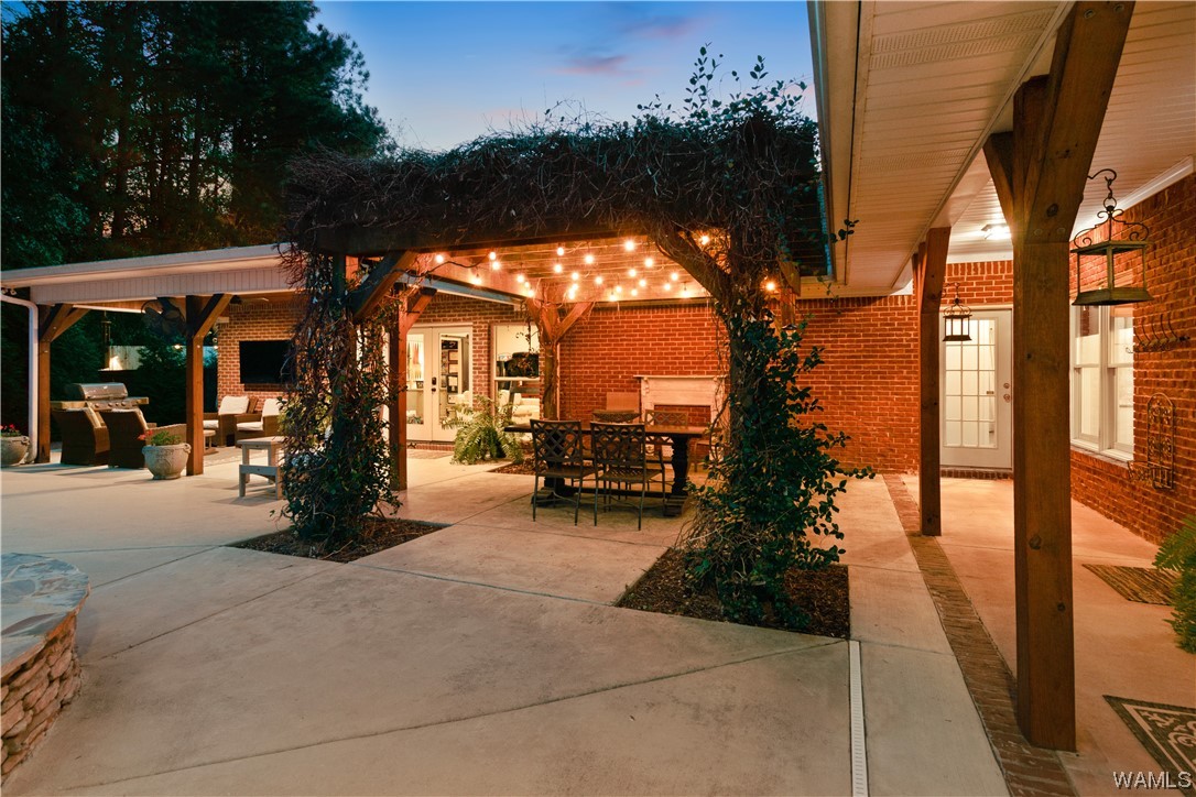 3639 Brook Highland Drive