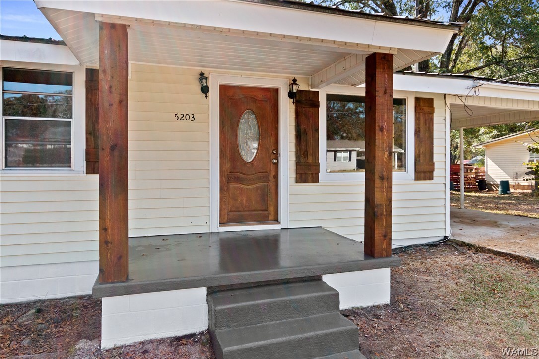 5203 Candlewood Dr