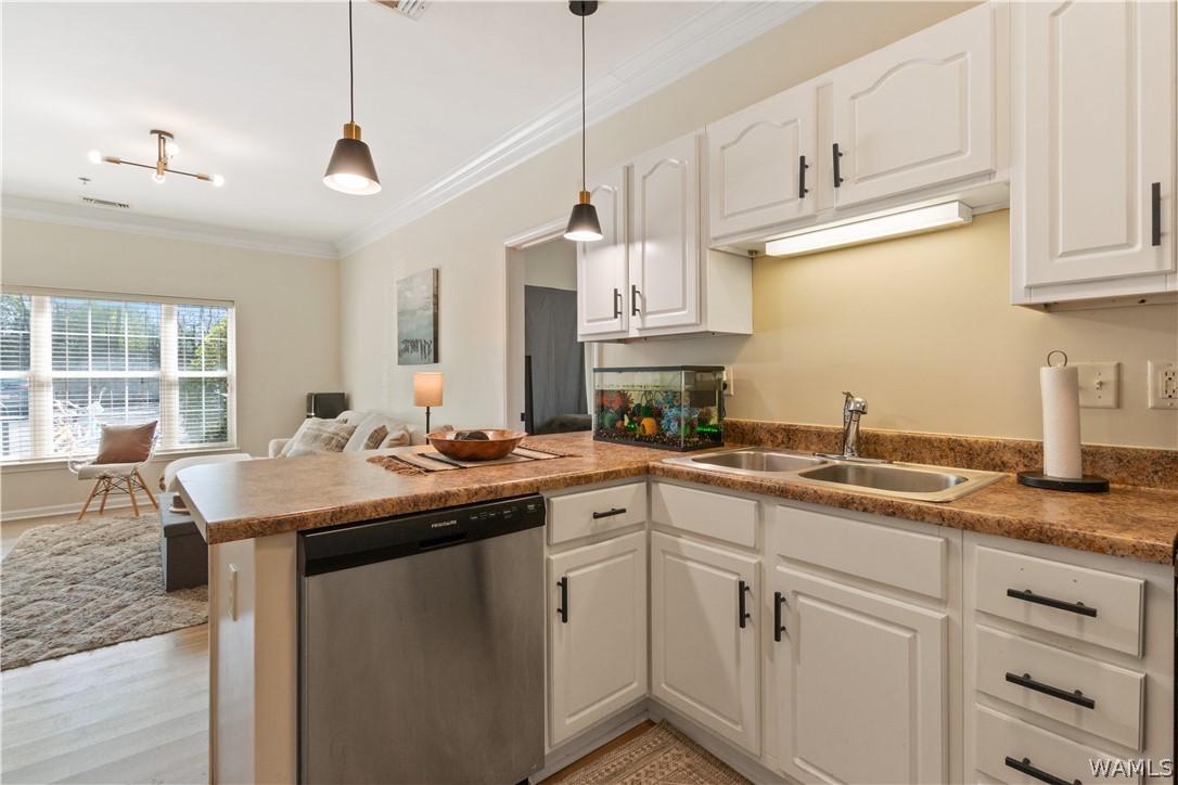 303 Helen Keller Blvd Unit: A103