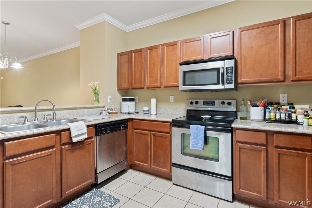 3218 Veterans Memorial Parkway Unit: 713