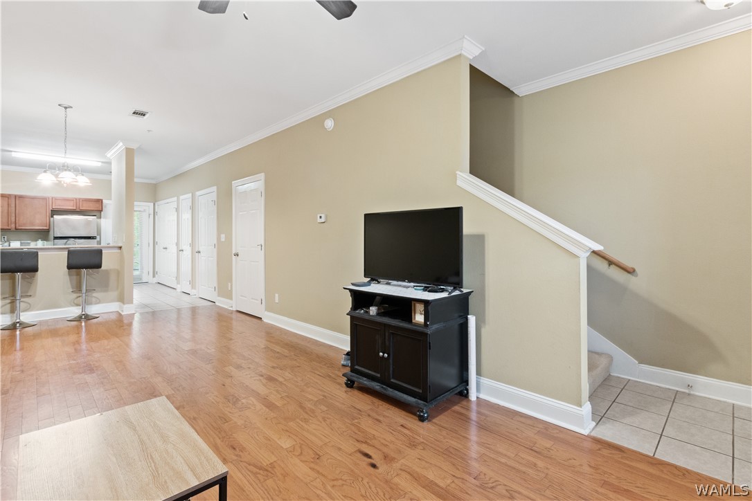 3218 Veterans Memorial Parkway Unit: 713