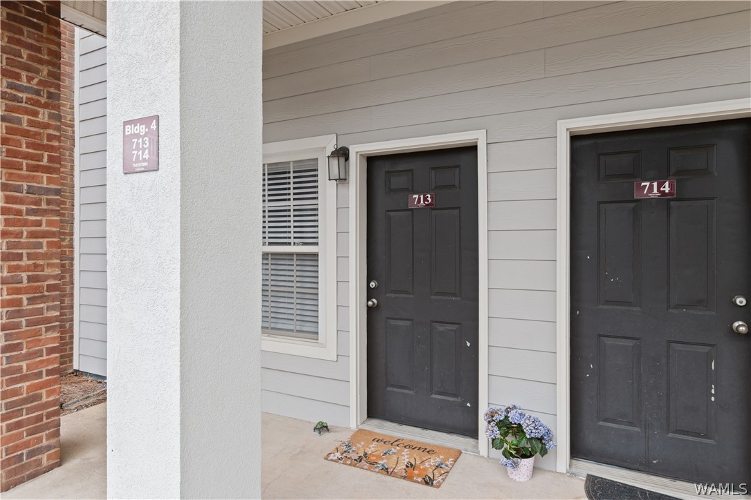 3218 Veterans Memorial Parkway Unit: 713