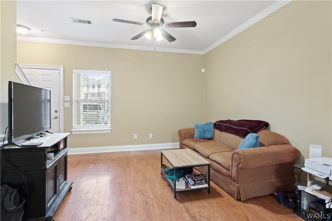 3218 Veterans Memorial Parkway Unit: 713