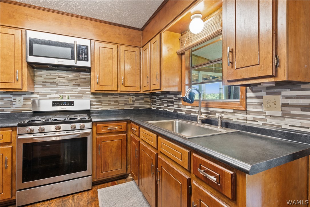 2418 Oak Village Road