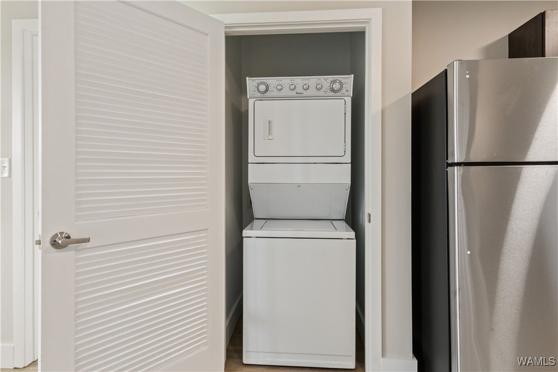 680 6th avenue NE Unit: 5404