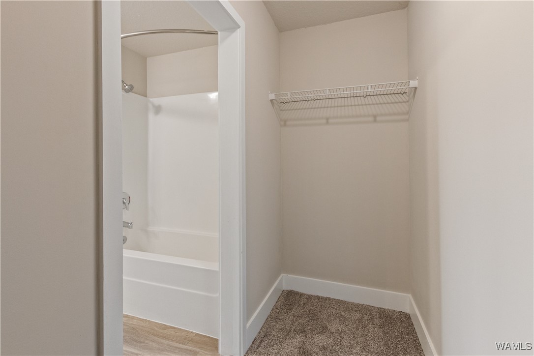 680 6th avenue NE Unit: 5404