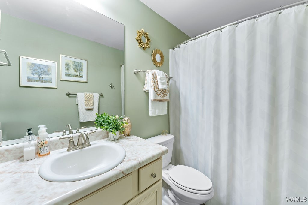 12245 Country Club Drive