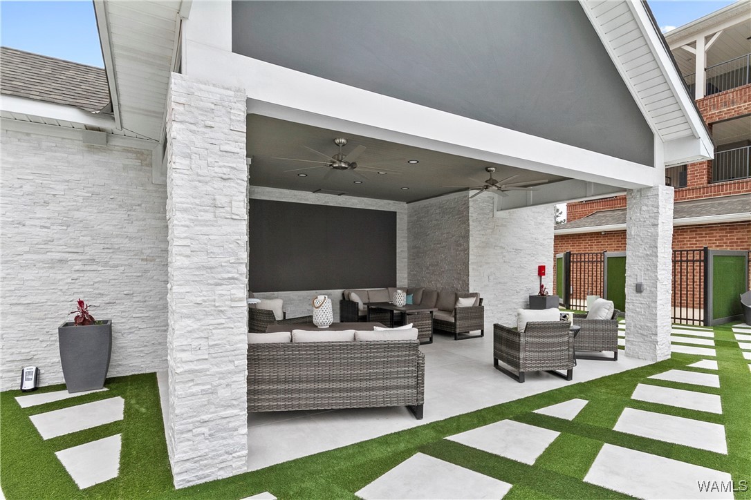 608 6th Ave N Unit: 5105