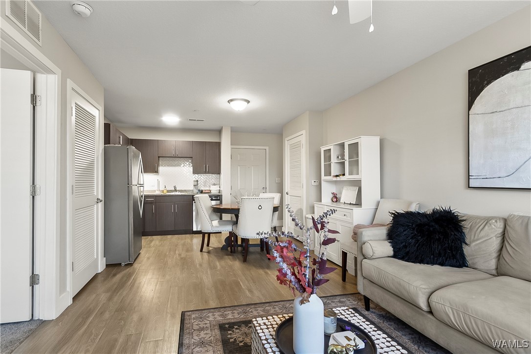 608 6th Ave N Unit: 5105