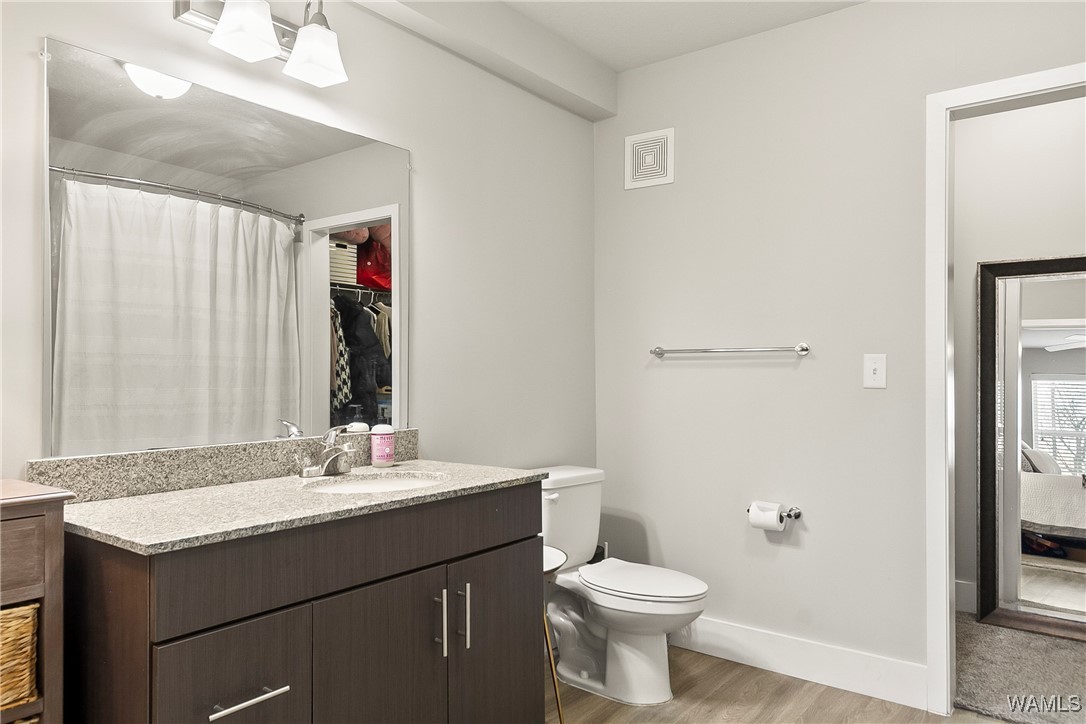 608 6th Ave N Unit: 5105