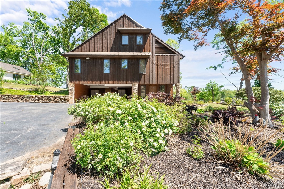 11999 Grandview Drive