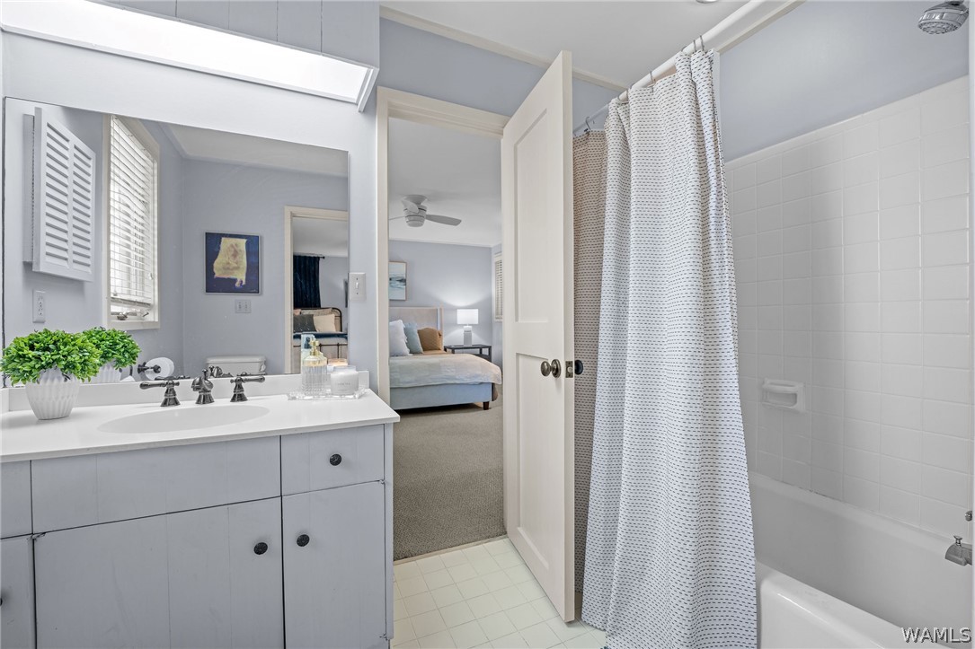 11999 Grandview Drive