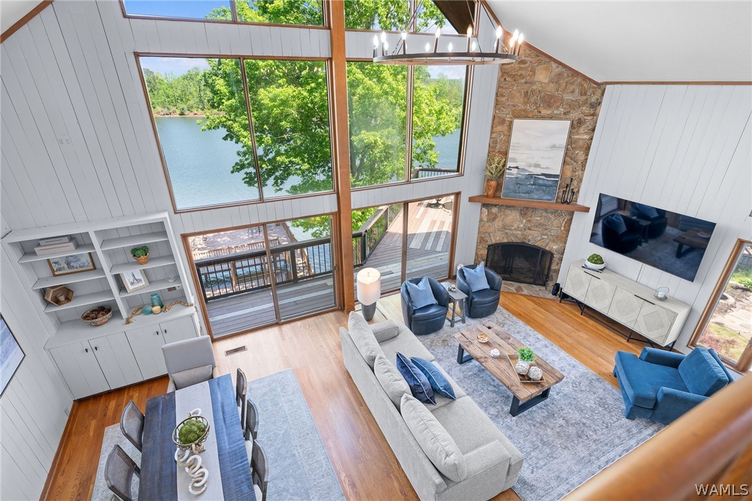 11999 Grandview Drive