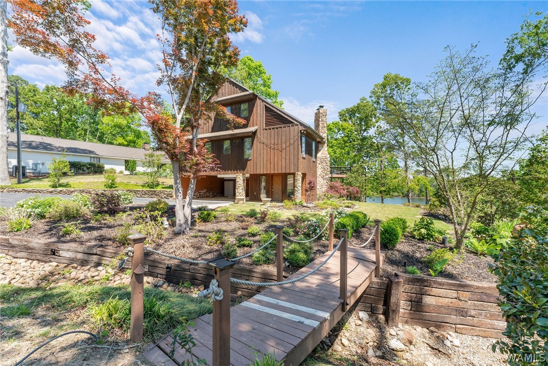 11999 Grandview Drive