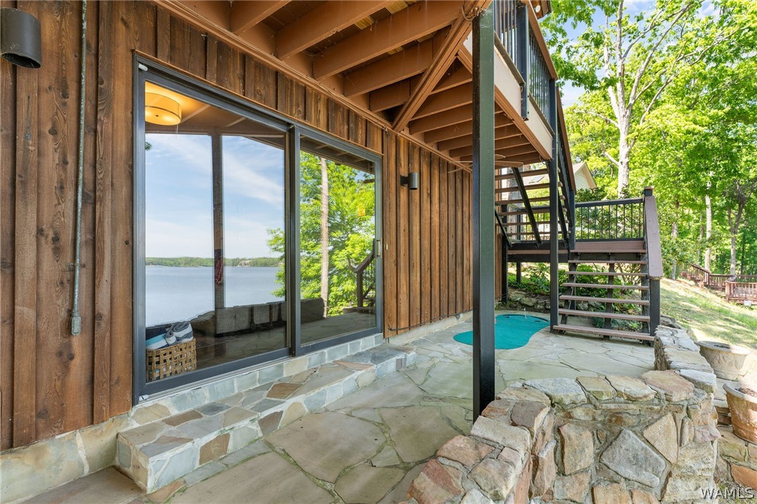 11999 Grandview Drive