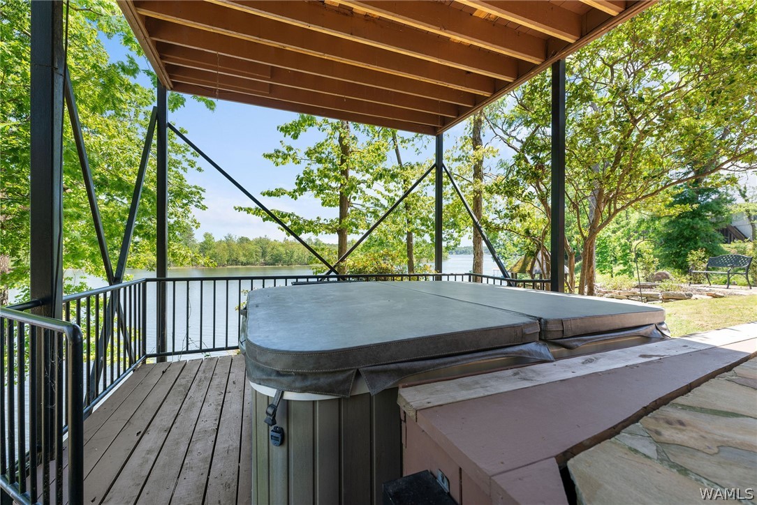 11999 Grandview Drive