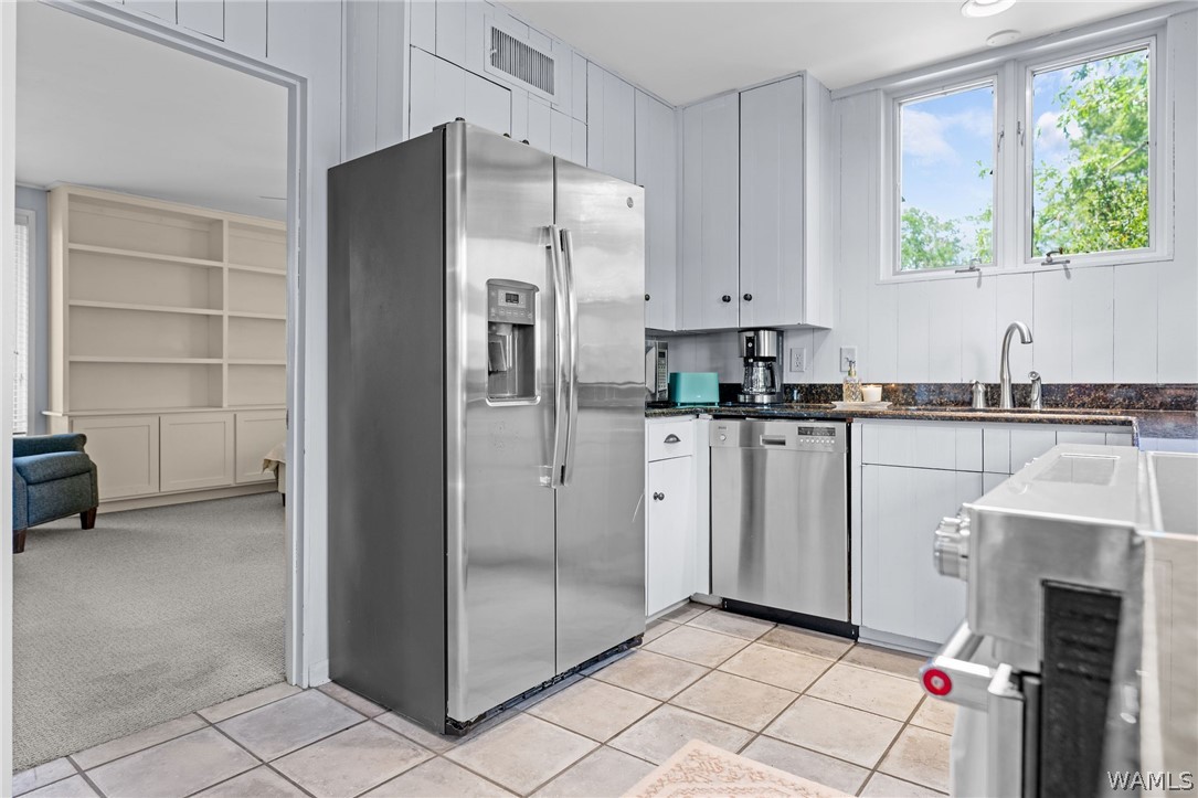 11999 Grandview Drive