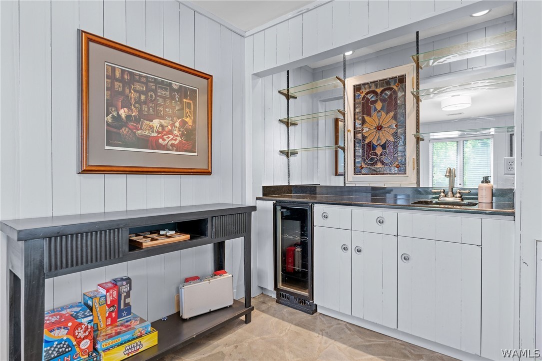 11999 Grandview Drive