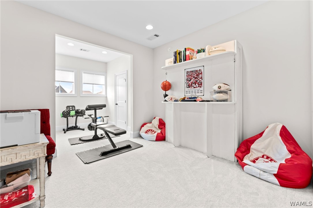 6073 Rosemeade Street