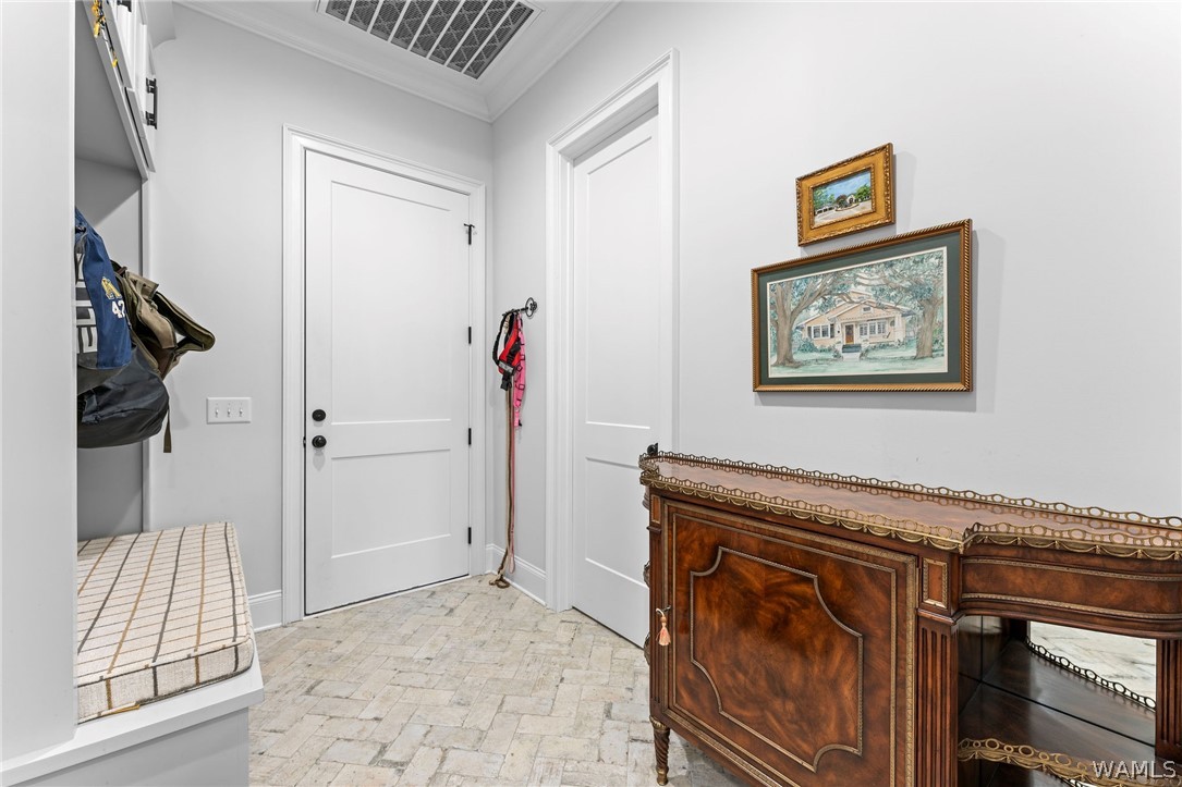 6073 Rosemeade Street