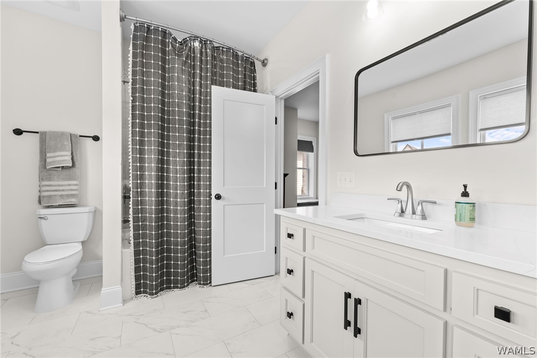 6073 Rosemeade Street