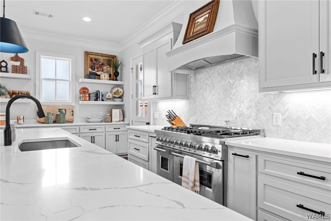 6073 Rosemeade Street