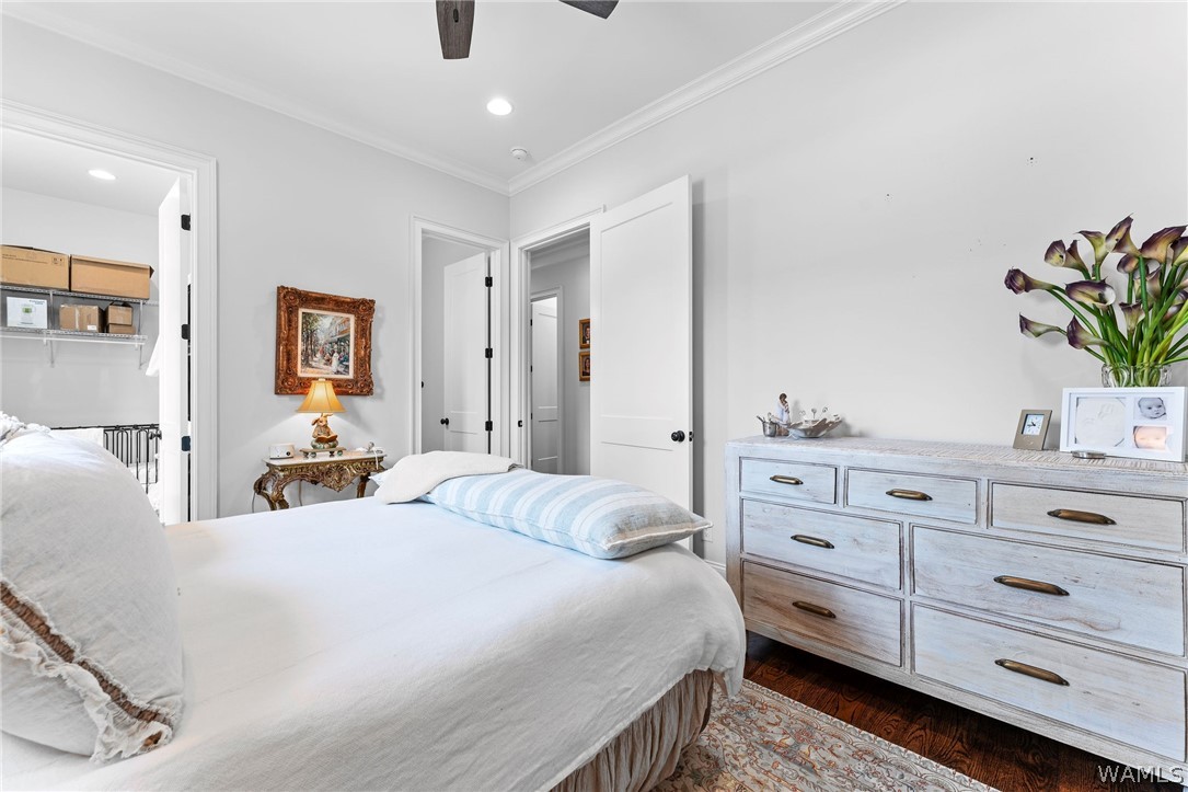 6073 Rosemeade Street