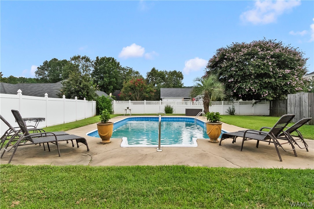 9847 BELMONT Lane