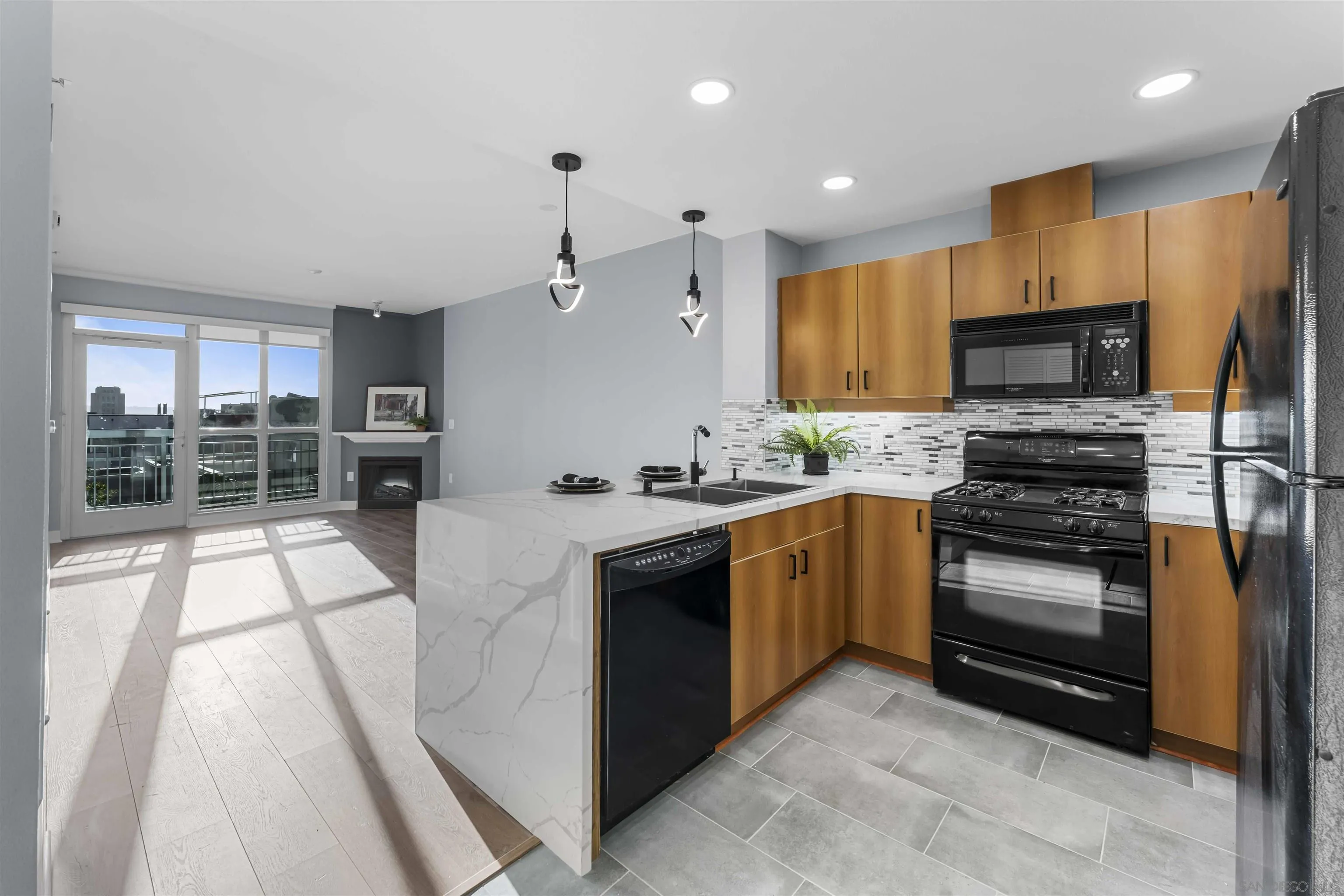 1580 Union St Unit 407